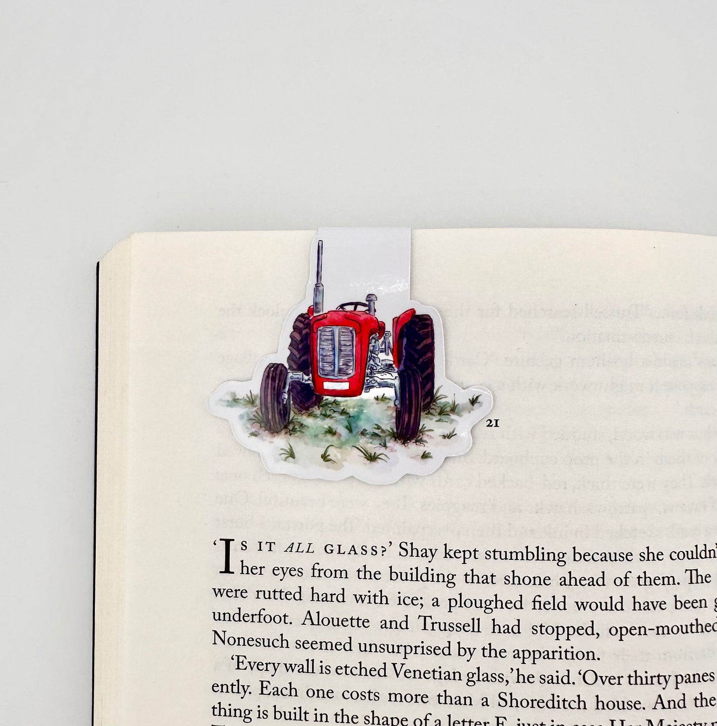 Massey Ferguson vintage tractor magnetic bookmark