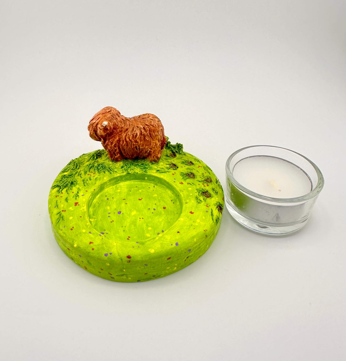 Highland cow ceramic tealight holder