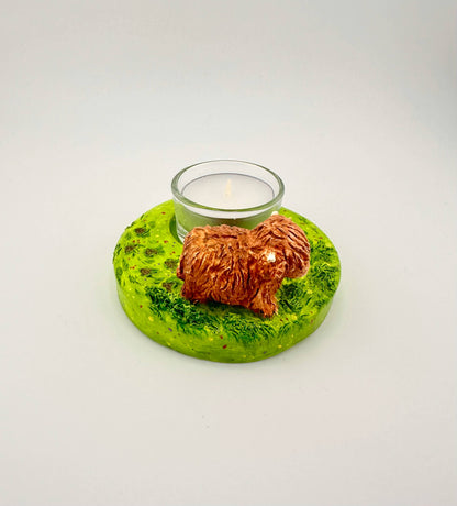 Highland cow ceramic tealight holder